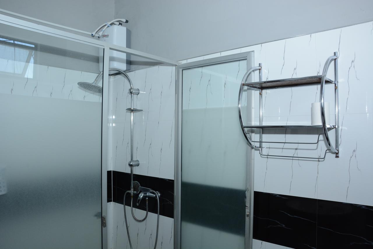 Hotel Agape Mannar Esterno foto