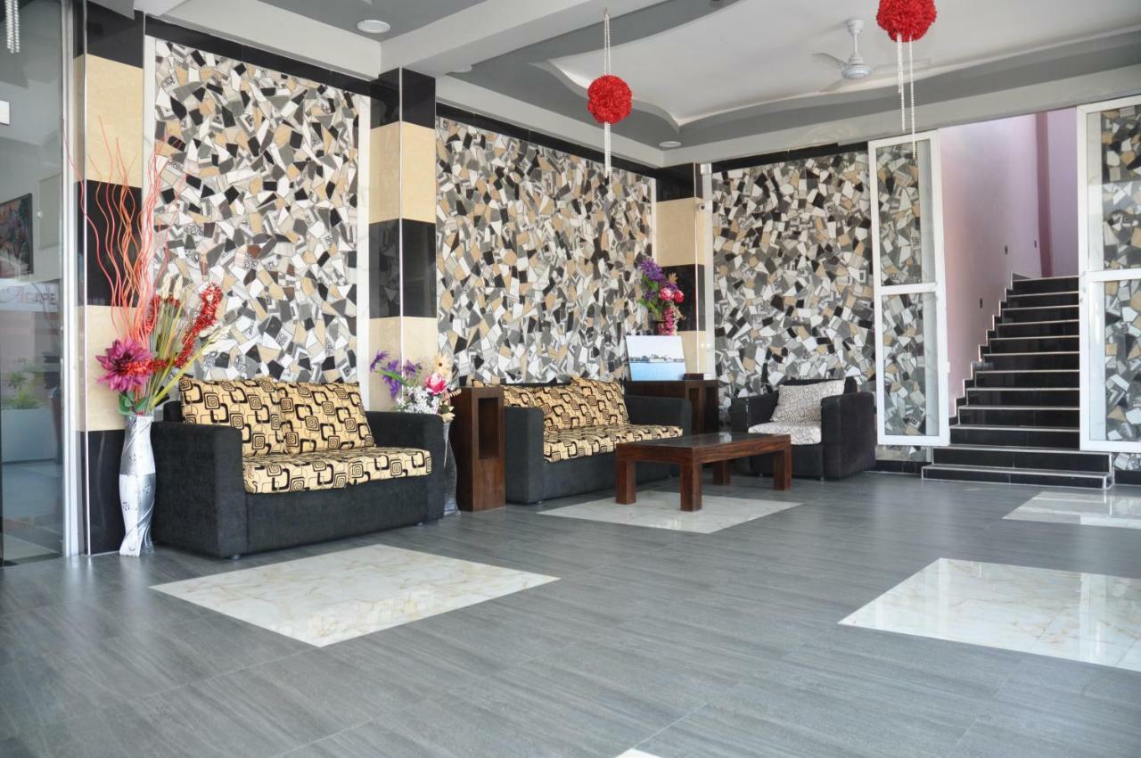Hotel Agape Mannar Esterno foto